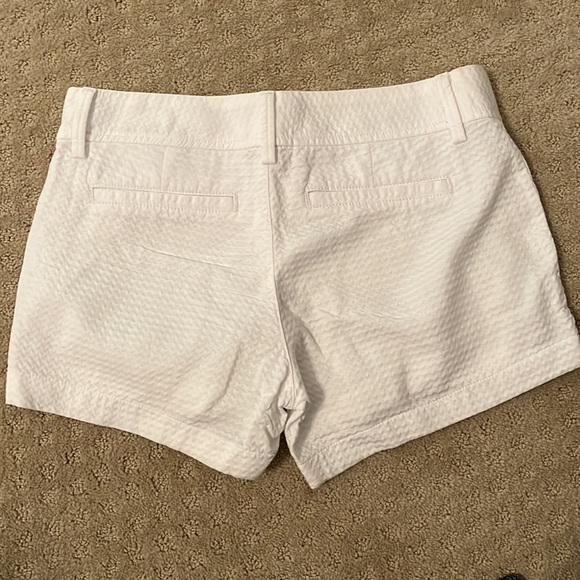 Lilly Pulitzer 5" Callahan Short Resort White Jacquard wave - Picture 2 of 8